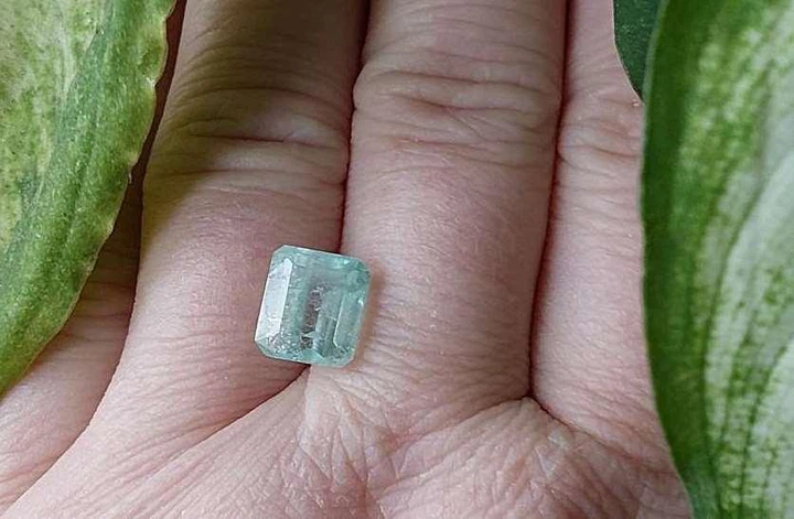 Изумруд 4.05 ct 9.91 X 8.69 X 6.63 mm (672694) - Фото 6 Изумруд 4.05 ct 9.91 X 8.69 X 6.63 mm (672694) - изображение 6