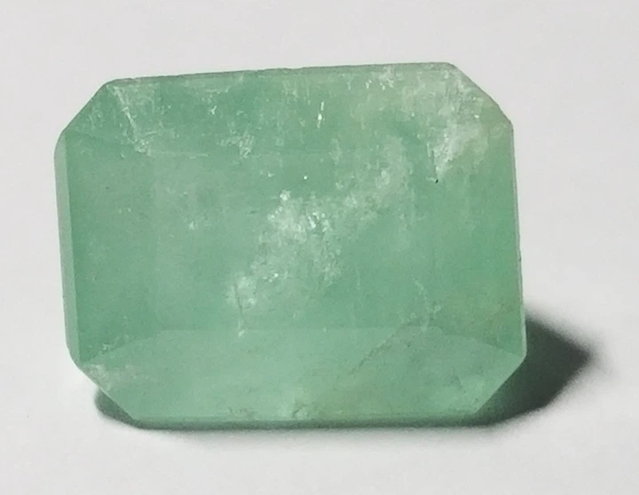 Изумруд 3.00ct 9,72 х 7,47 х 6,04 мм (672673) - Фото 2 Изумруд 3.00ct 9,72 х 7,47 х 6,04 мм (672673) - изображение 2