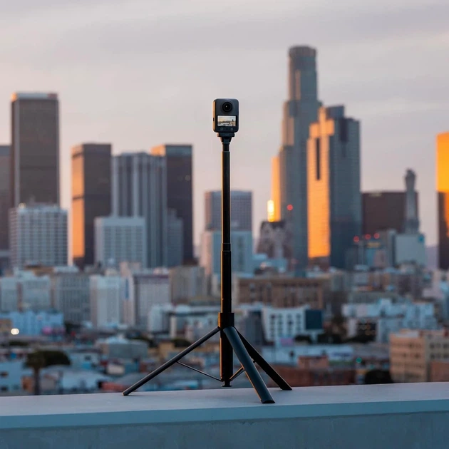 Селфі-палиця зі штативом DJI Osmo 1.6m Tripod Selfie Stick Чорна Б/В - зображення 5