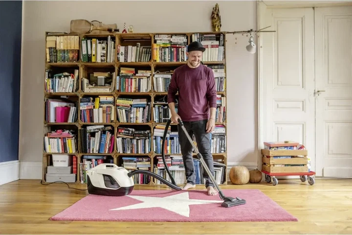 Пилосос Karcher миючий DS 6 Plus, 650Вт, контейнер -0,6л, вода -2 л, НЕРА, білий (00110755) - изображение 4