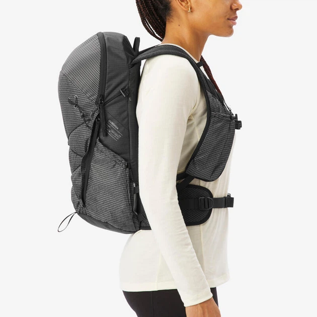 Туристичний Рюкзак QUECHUA MH500 15л 49 х 26 х 19см Сірий Сумісні з Питною Системою - зображення 2