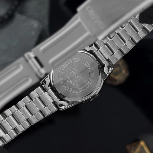 Жіночий годинник Casio LTP-V002D-1B гармонійний - изображение 6