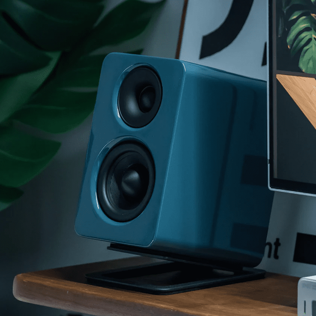 Ультракомпактная полочная активная акустика Jamo Mini MKII High Gloss Eucalyptus - изображение 2