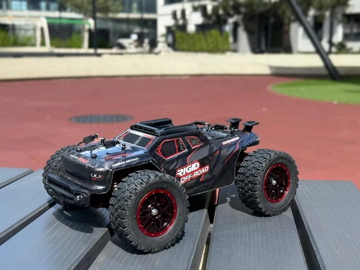 Машинка радиоуправляемый автомобиль SG316 Max 1:20 80 км/ч игрушка