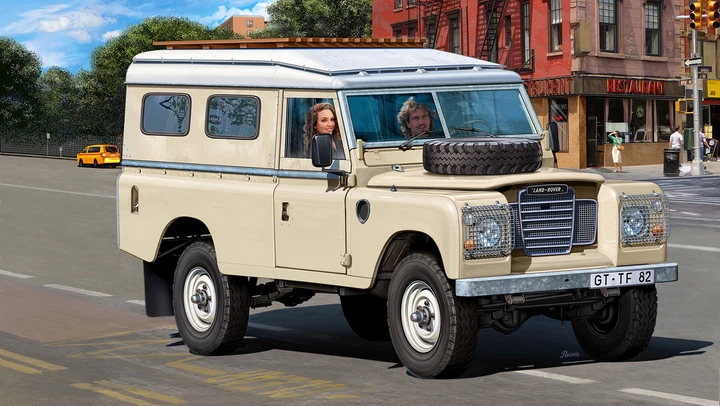Сборная модель-копия Revell набор автомобиль Land Rover Series III LWB Уровень 3 Масштаб 1:24 (RVL-67056) - изображение 8