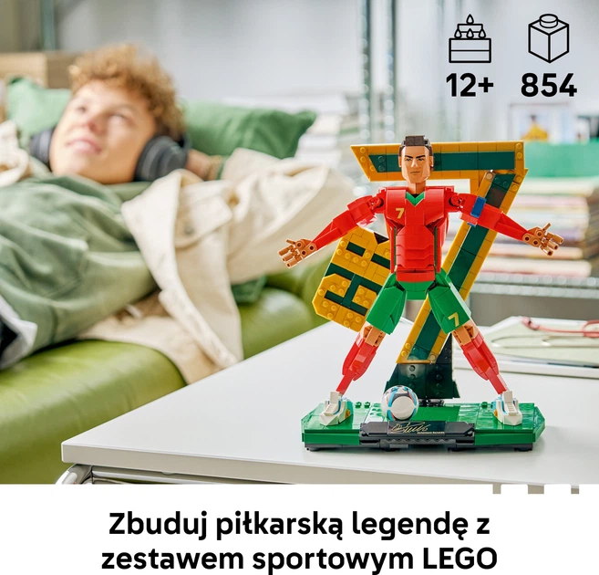 Конструктор LEGO Editions Football Кріштіану Роналду — легенда футболу 854 деталі (43016) - зображення 3