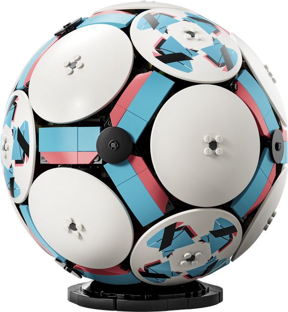 Конструктор LEGO Editions Football Футбольний м'яч 1498 деталей (43019) - зображення 2