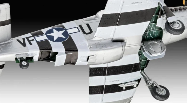 Збірна модель 1:72 літаки Me262 & P-51B Combat Set Revell 03711 - изображение 10