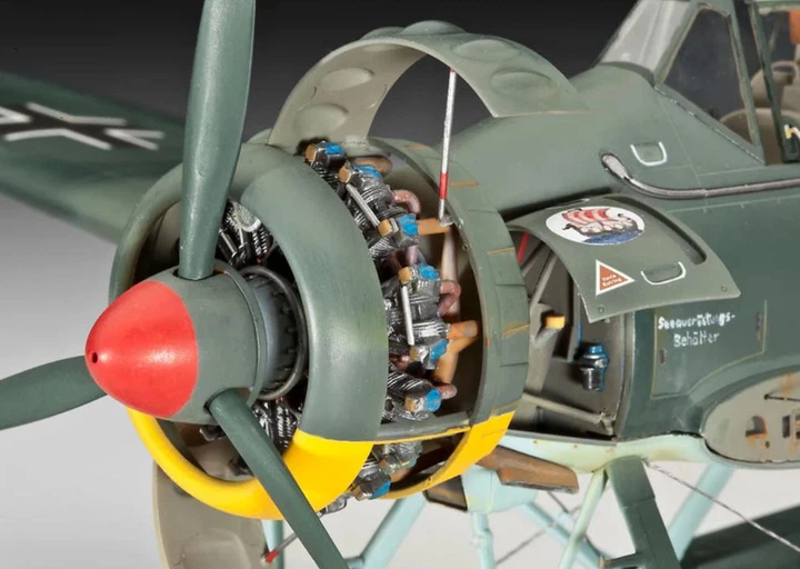 Збірна модель 1:32 літак Arado Ar196a-3 Seaplane Revell 03787 - изображение 3