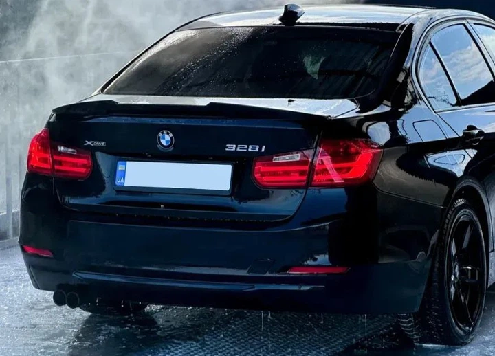 Premium Спойлер багажника на BMW 3 PSM стиль на F30 2011-2019 черный глянец - изображение 3