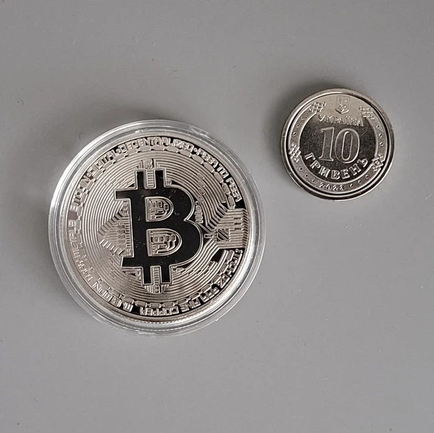 Сувенирная серебристая монета Биткоин (Bitcoin, BTC) на подарок в капсуле - изображение 6