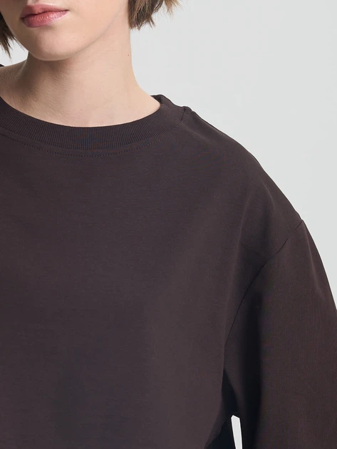 Футболка хлопковая оверсайз женская ROZA 241201/1 2XL Шоколадная (4824005754609) - Фото 4 Футболка хлопковая оверсайз женская ROZA 241201/1 2XL Шоколадная (4824005754609) - изображение 4