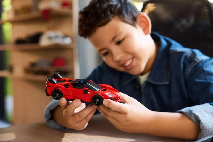 Конструктор LEGO Speed Champions Спортивный автомобиль Ferrari SF90 XX Stradale 339 деталей (77254) - изображение 10