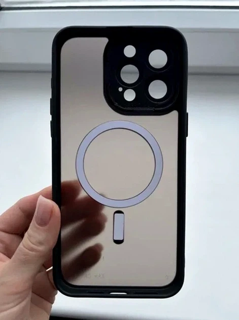 Чохол TPU PC Magnetic Matte для iPhone 14 Pro з MagSafe захист камери чорний - Фото 4 Чохол TPU PC Magnetic Matte для iPhone 14 Pro з MagSafe захист камери чорний - зображення 4
