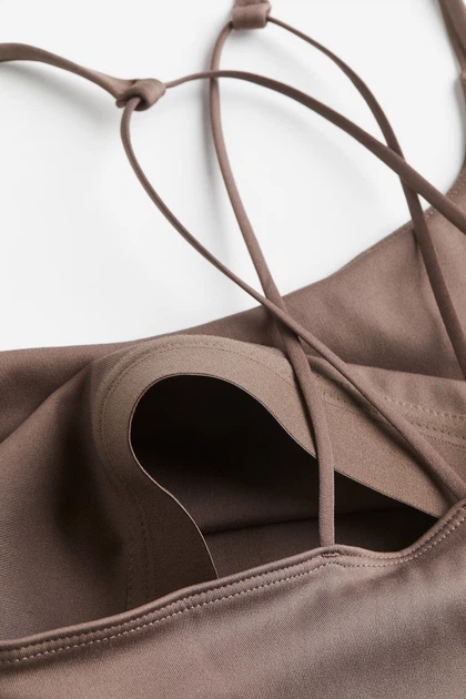 Спортивный топ H&M 1131730010c61 L коричневый (100009364) - Фото 2 Спортивный топ H&M 1131730010c61 L коричневый (100009364) - изображение 2