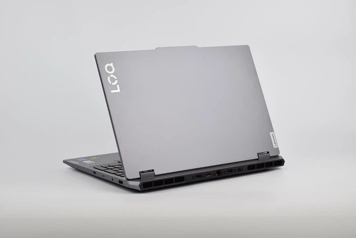 Ігровий ноутбук Lenovo LOQ 15IRX9 i7-13650HX / 32GB / 1TB / RTX 4060 / 15.6" WQHD IPS 165Hz / Win11 - зображення 8