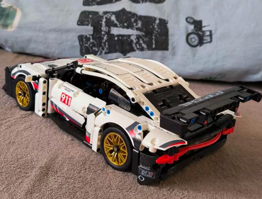 Конструктор машика Техник Porsche 911 RSR 1202 деталей маштаб 1:14 Порш 911 белый - изображение 8
