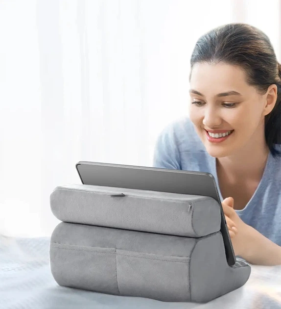 Мягкая подставка подушка для планшета UGREEN LP473 iPad Pro iPhone Регулировка угла Tablet Pillow Stand Grey (60646) - Фото 7 Мягкая подставка подушка для планшета UGREEN LP473 iPad Pro iPhone Регулировка угла Tablet Pillow Stand Grey (60646) - изображение 7