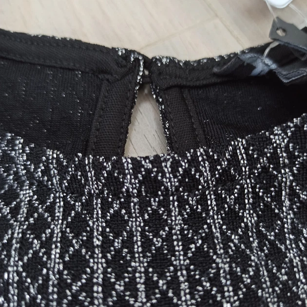 Футболка для девочки Primark с люрексом 104 см + резинка для волос - изображение 7