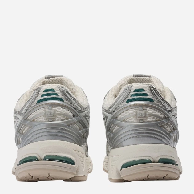 Buty sportowe damskie New Balance 1906R M1906REE 37.5 (5US) Srebrne (197375272047) - obraz 4