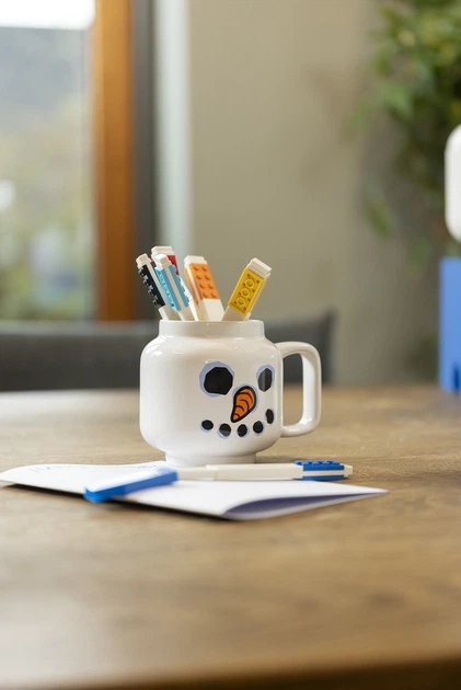 Kubek ceramiczny LEGO Iconic Snowman ceramiczny 255 ml Biały (5711938035440) - obraz 2