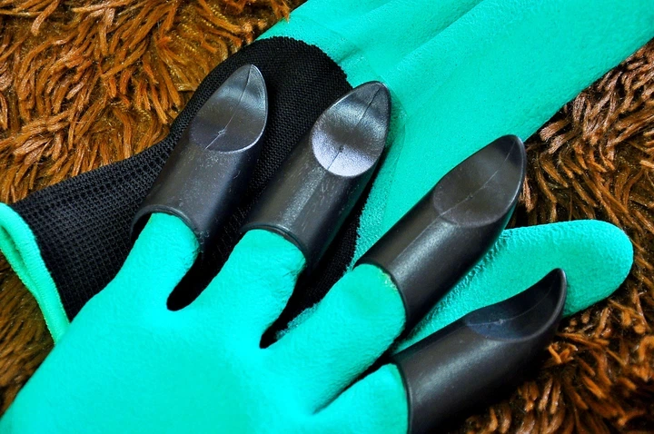 Гумові рукавички з кігтями для саду та городу Garden Genie Gloves del 0.9 - Фото 2 Гумові рукавички з кігтями для саду та городу Garden Genie Gloves del 0.9 - изображение 2