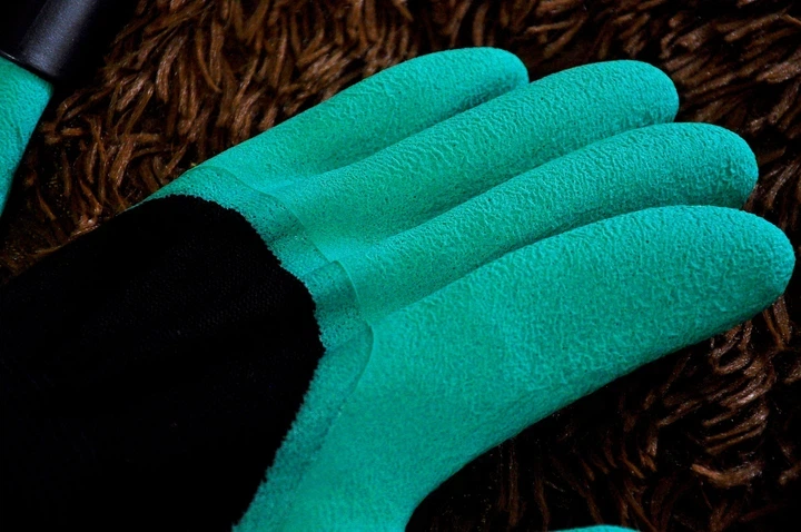 Гумові рукавички з кігтями для саду та городу Garden Genie Gloves del 0.9 - Фото 4 Гумові рукавички з кігтями для саду та городу Garden Genie Gloves del 0.9 - изображение 4