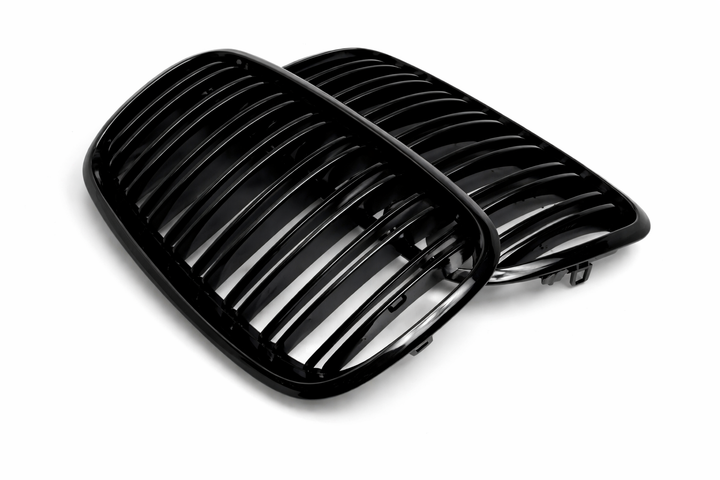 Решітки радіатора подвійні BMW X5 E70 / X6 E71 E72 2007-2014 чорний глянець, комплект 2 шт - Фото 4 Решітки радіатора подвійні BMW X5 E70 / X6 E71 E72 2007-2014 чорний глянець, комплект 2 шт - зображення 4