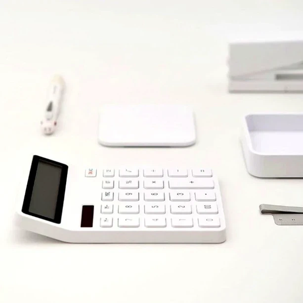 Калькулятор настольный Xiaomi LEMO Lemai белый 12 разрядов с солнечной панелью и сменной батарейкой - Фото 8 Калькулятор настольный Xiaomi LEMO Lemai белый 12 разрядов с солнечной панелью и сменной батарейкой - изображение 8