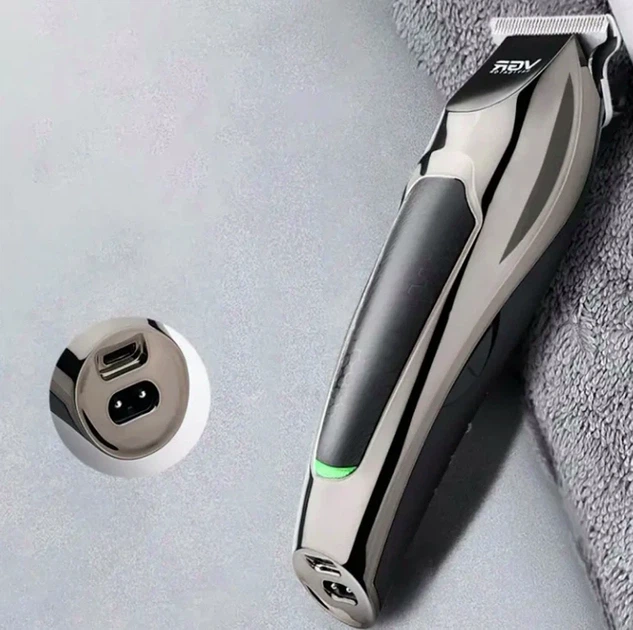 Тример VGR V-030 Black потужність 5 Вт акумулятор 1000 мАг USB для стрижки волосся 0.2-5 мм 5 насадок - зображення 3