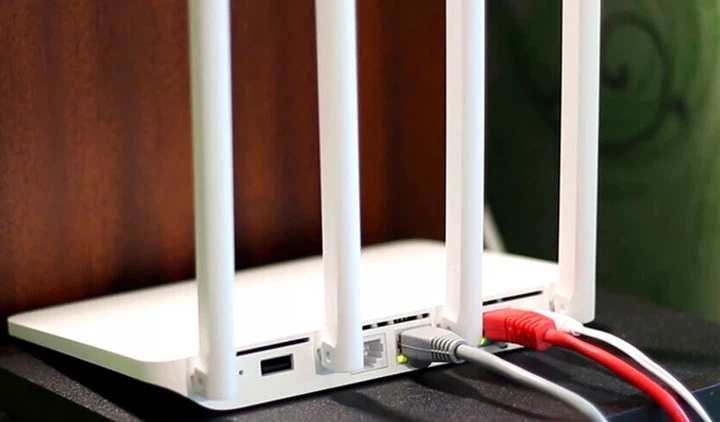 WiFi роутер Gigabit Edition белый Xiaomi Mi WiFi Router 4A для домашнего интернета - изображение 7