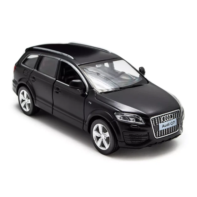 Автомодель TechnoDrive Audi Q7 V12 чорна (250433U) - Фото 7 Автомодель TechnoDrive Audi Q7 V12 чорна (250433U) - зображення 7