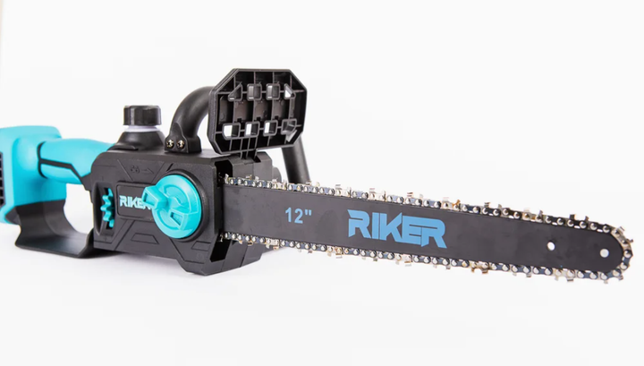 Аккумуляторная цепная пила RIKER RCS 20/12W (12", 2 АКБ, Кейс) - Фото 4 Аккумуляторная цепная пила RIKER RCS 20/12W (12", 2 АКБ, Кейс) - изображение 4
