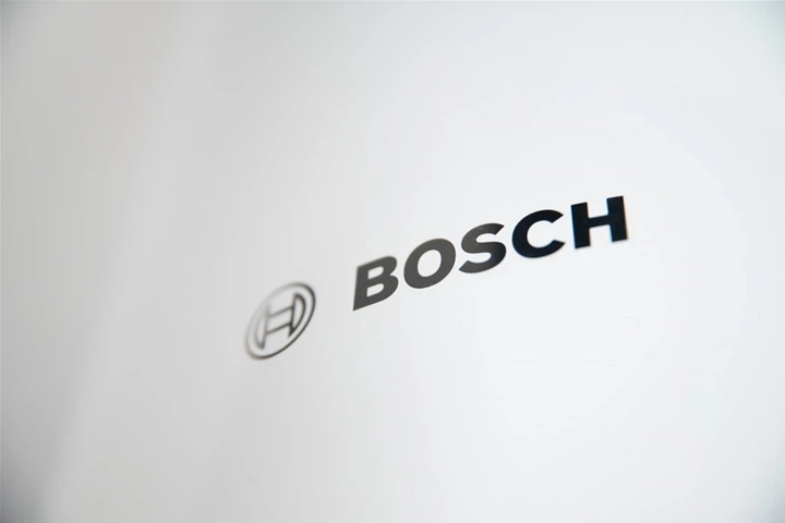 Бойлер электрический Bosch TR2000T 80 B Tronic 2000 T - изображение 2