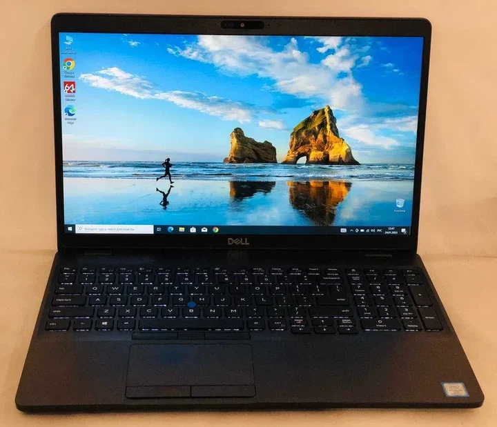 Ноутбук Dell Latitude 5500 / 15.6" (1366х768) / Intel Core i5-8265U (4 (8) ядра по 1.6 - 3.9 GHz) / 8 GB DDR4 / 256 GB SSD / Intel HD Graphics 620 / WebCam / Win 10 Pro - Б/У - Фото 5 Ноутбук Dell Latitude 5500 / 15.6" (1366х768) / Intel Core i5-8265U (4 (8) ядра по 1.6 - 3.9 GHz) / 8 GB DDR4 / 256 GB SSD / Intel HD Graphics 620 / WebCam / Win 10 Pro - Б/У - изображение 5