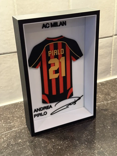 Картина в рамці футболка футболіста Андреа Пірло AC Milan. Aivory - изображение 2