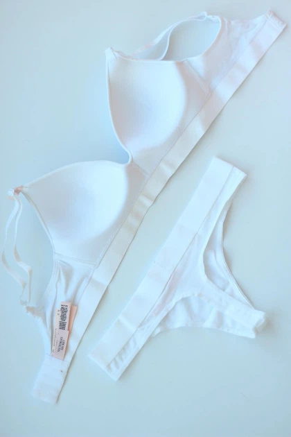 Комплект білизни Victoria's Secret Cotton Lightly Lined Wireless Bra Shine Patch White Set 32C-XS - зображення 4
