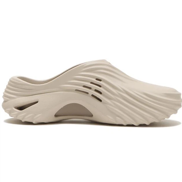 Мужские кроксы Crocs Echo Clog Wave Бежевые 210521, (M9/W11), 42, 26,8-27,5 см - Фото 1 Мужские кроксы Crocs Echo Clog Wave Бежевые 210521, (M9/W11), 42, 26,8-27,5 см - изображение 1