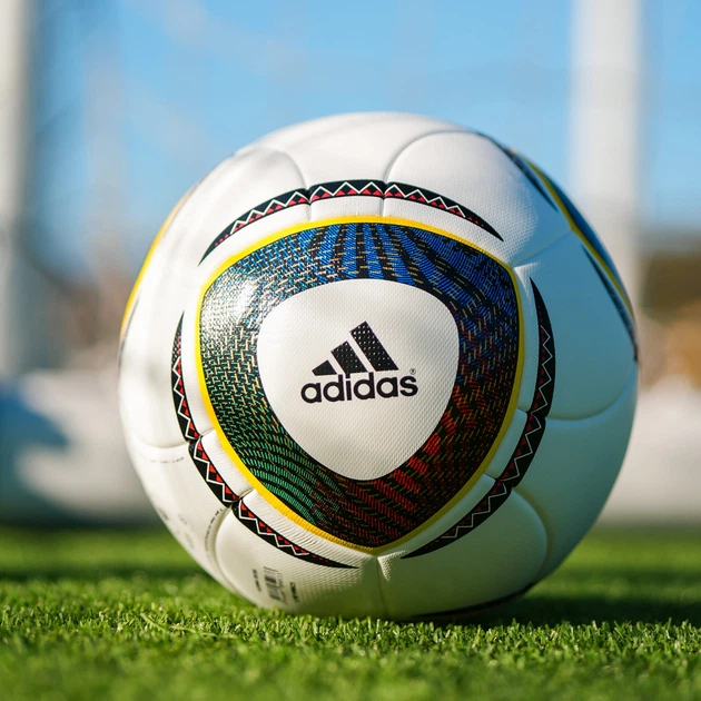 Футбольний мʼяч Adidas JABULANI 2010 Розмір: 5 Код: 126-5 – фото