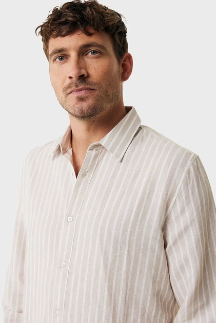 Чоловіча бежева лляна сорочка у смужку AIDEN Basic linen shirt striped Mexx M MF007200351M - Фото 4 Чоловіча бежева лляна сорочка у смужку AIDEN Basic linen shirt striped Mexx M MF007200351M - изображение 4