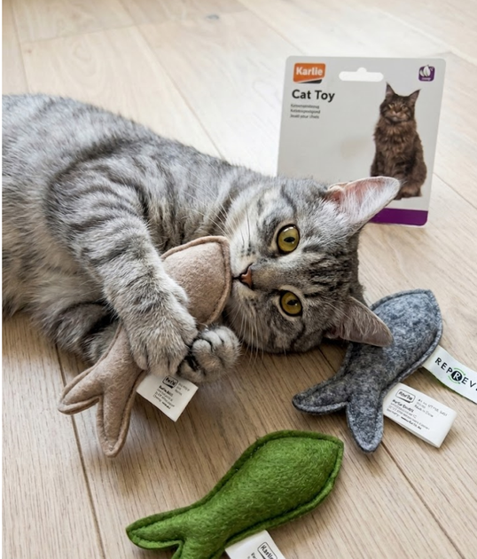 Іграшка для котів Karlie Cat Toy Рибки з котячою м’ятою, набір 3 шт, плюш, інтерактивна. - зображення 2