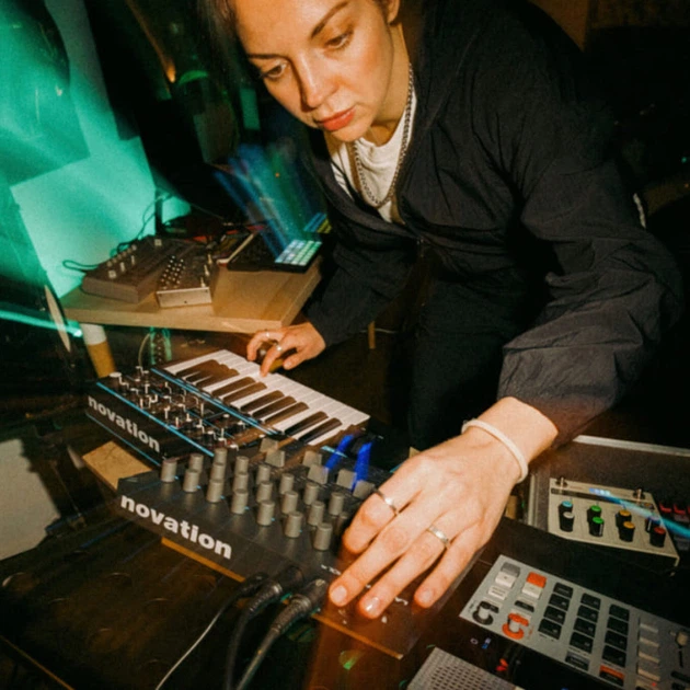 MIDI-клавіатура Novation Launch Control XL 3 - зображення 9