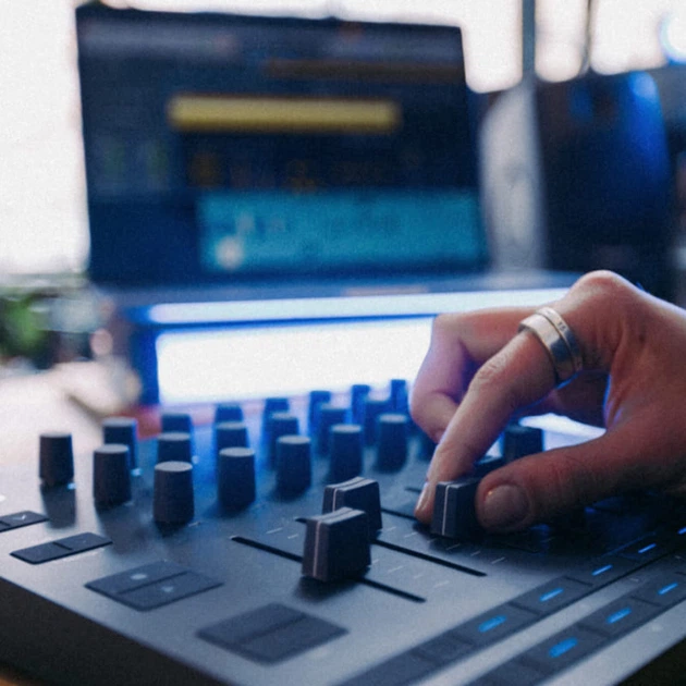 MIDI-клавіатура Novation Launch Control XL 3 - зображення 12