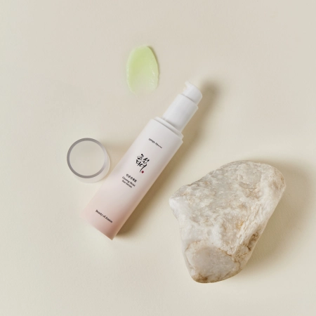 Зволожуюча сонцезахисна сироватка з женьшенем Beauty of Joseon Ginseng Sun Serum SPF50+ PA++++ 50 мл - изображение 2