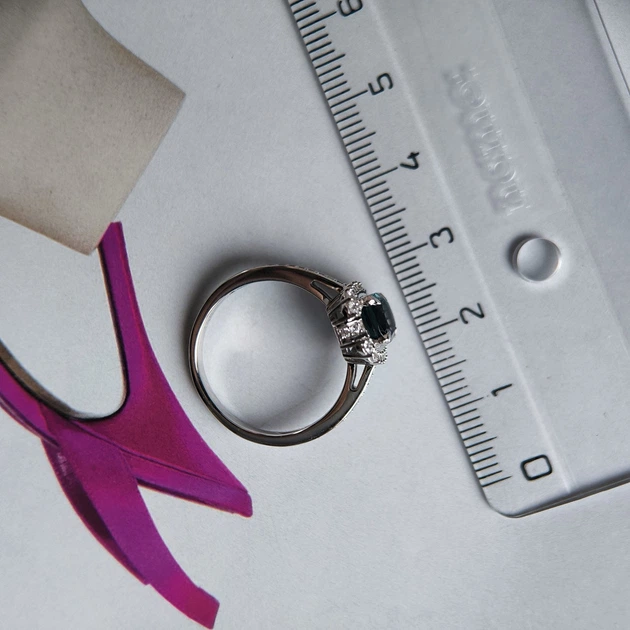 Серебряное кольцо с топазом Лондон Блю 1.821ct, вес изделия 2,93 гр (2204923) - изображение 4