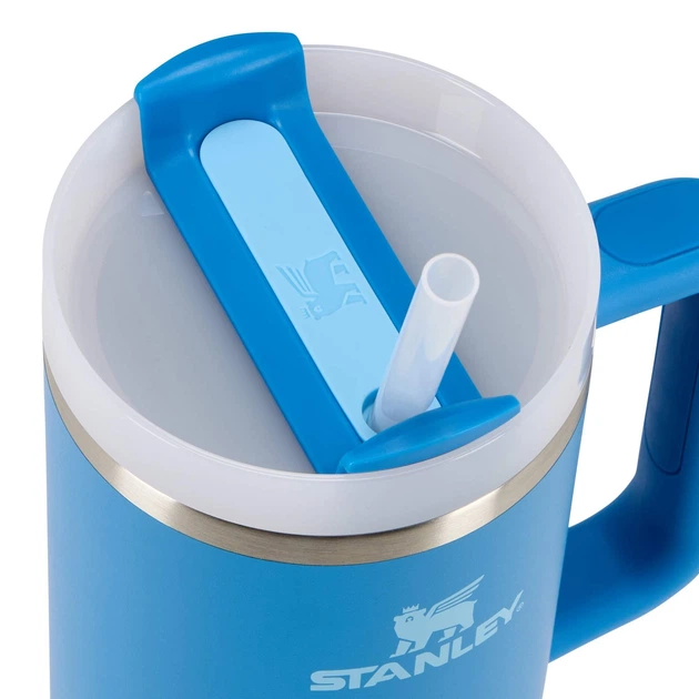 Термокухоль з трубочкою Stanley Quencher H2.O FlowState Tumbler 1,18 л Azure (100000127984) - Фото 3 Термокухоль з трубочкою Stanley Quencher H2.O FlowState Tumbler 1,18 л Azure (100000127984) - зображення 3