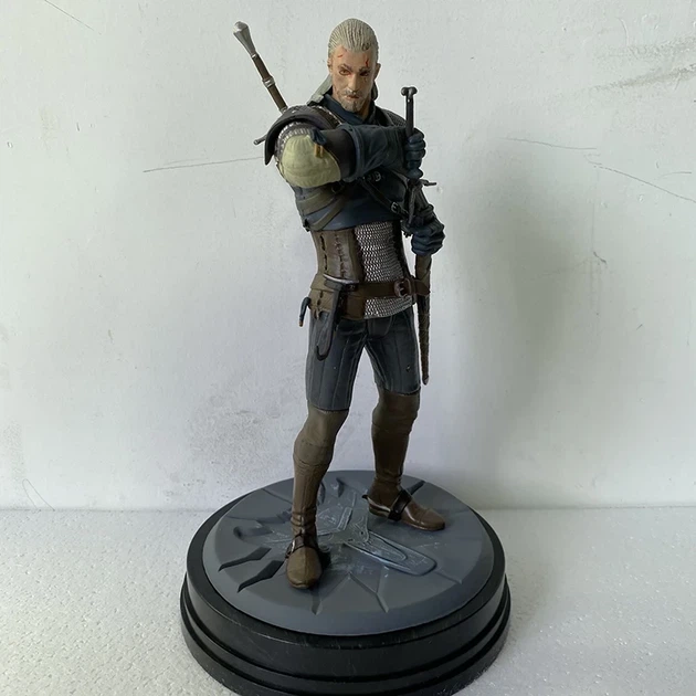 Фигурка Геральта из Ривии The Witcher 3 — статуэтка Ведьмака 26 см, игрушка Geralt в коробке - Фото 3 Фигурка Геральта из Ривии The Witcher 3 — статуэтка Ведьмака 26 см, игрушка Geralt в коробке - изображение 3