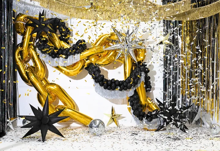 Girlanda z frędzlami PartyDeco 135 cm Złota (FG1-019) (5904555009134) - obraz 4