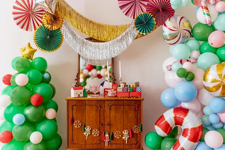Girlanda z frędzlami PartyDeco 135 cm Złota (FG1-019) (5904555009134) - obraz 6