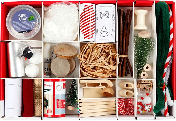 Zestaw do rękodzieła świątecznego Creativ Company Elf Door Accessories Box 54463 (5712854447621) - obraz 3